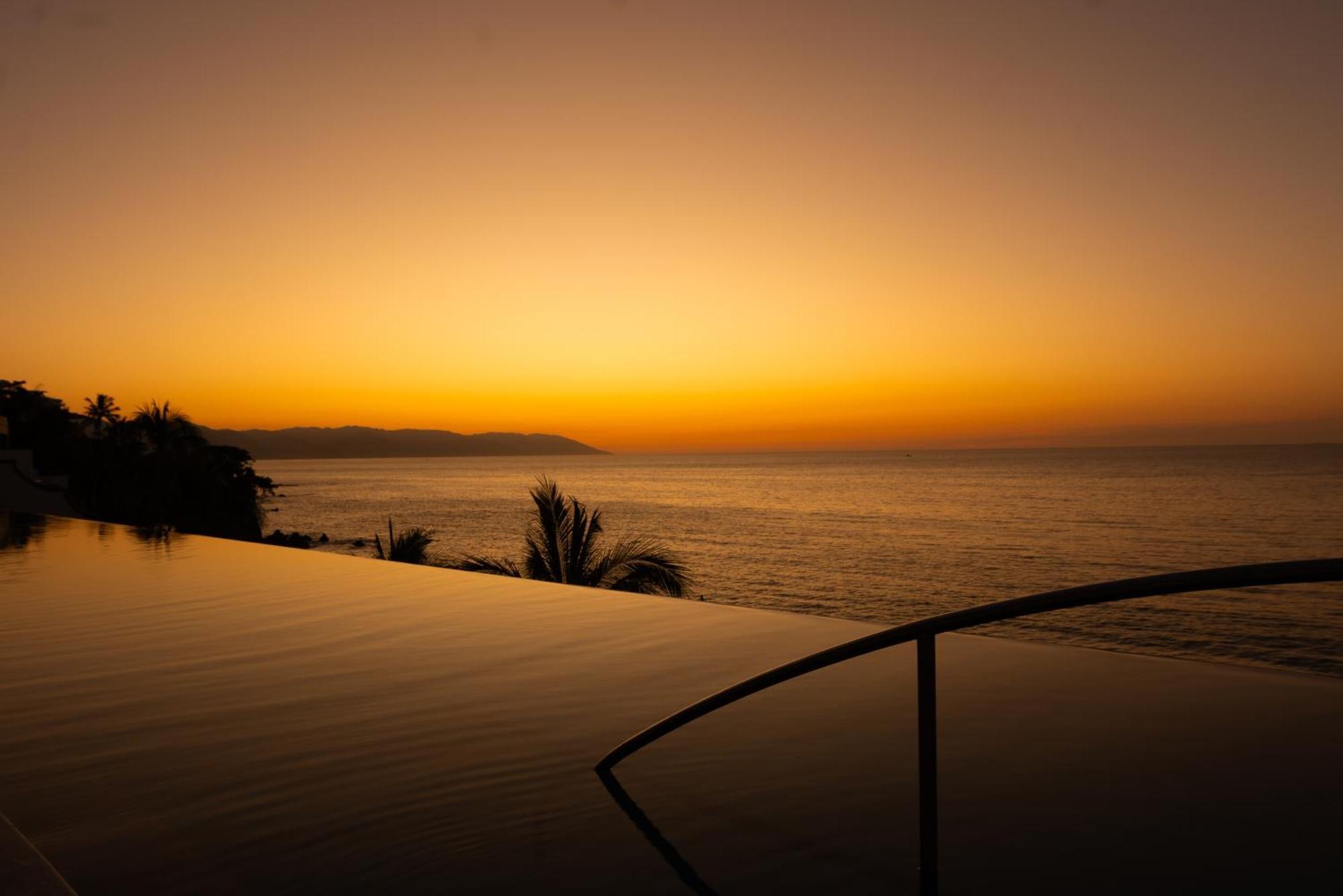 Almar Resort Luxury Lgbt Experience By Mantamar Beach Club (Adults Only) Puerto Vallarta Exterior foto